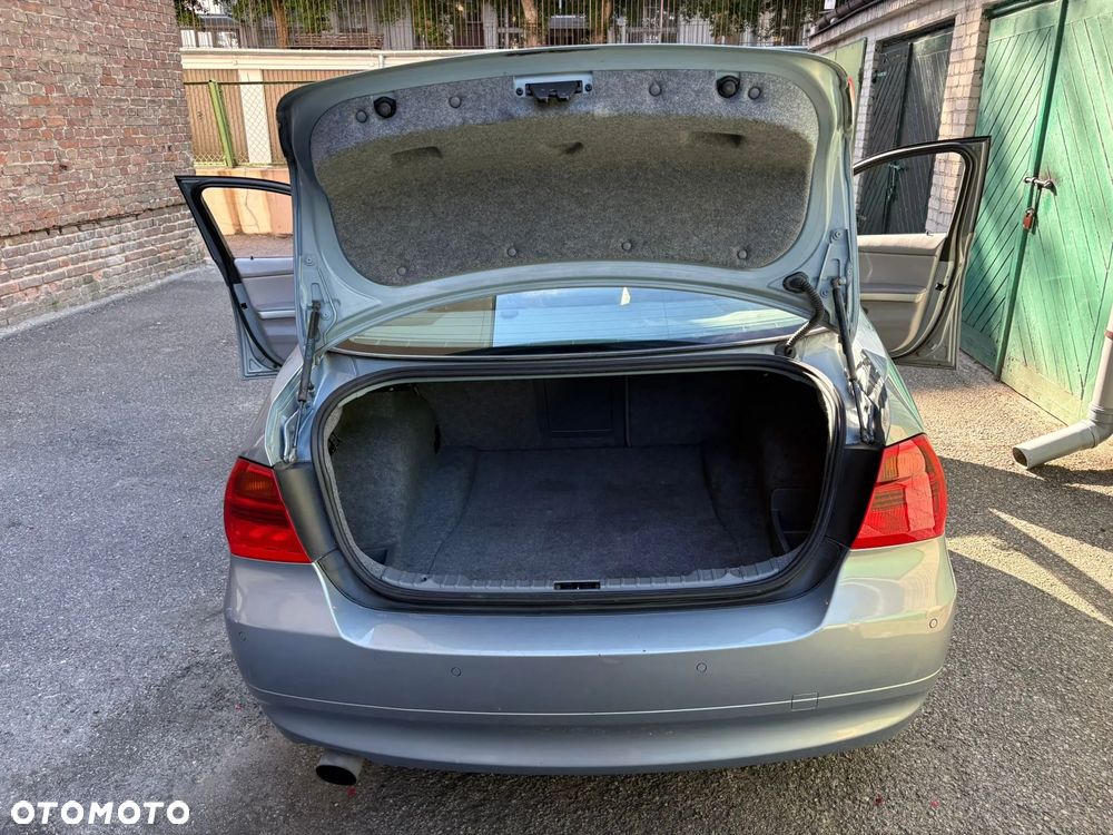 BMW Seria 3 - 8