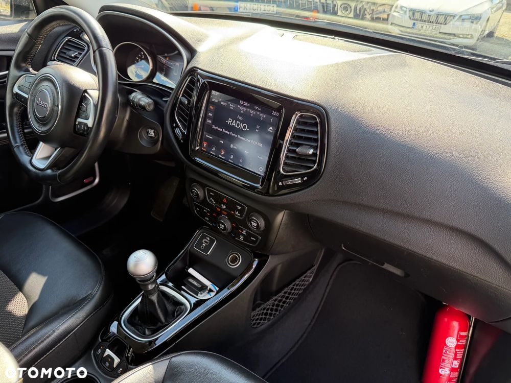 Jeep Compass 1.4 MultiAir Limited - 40