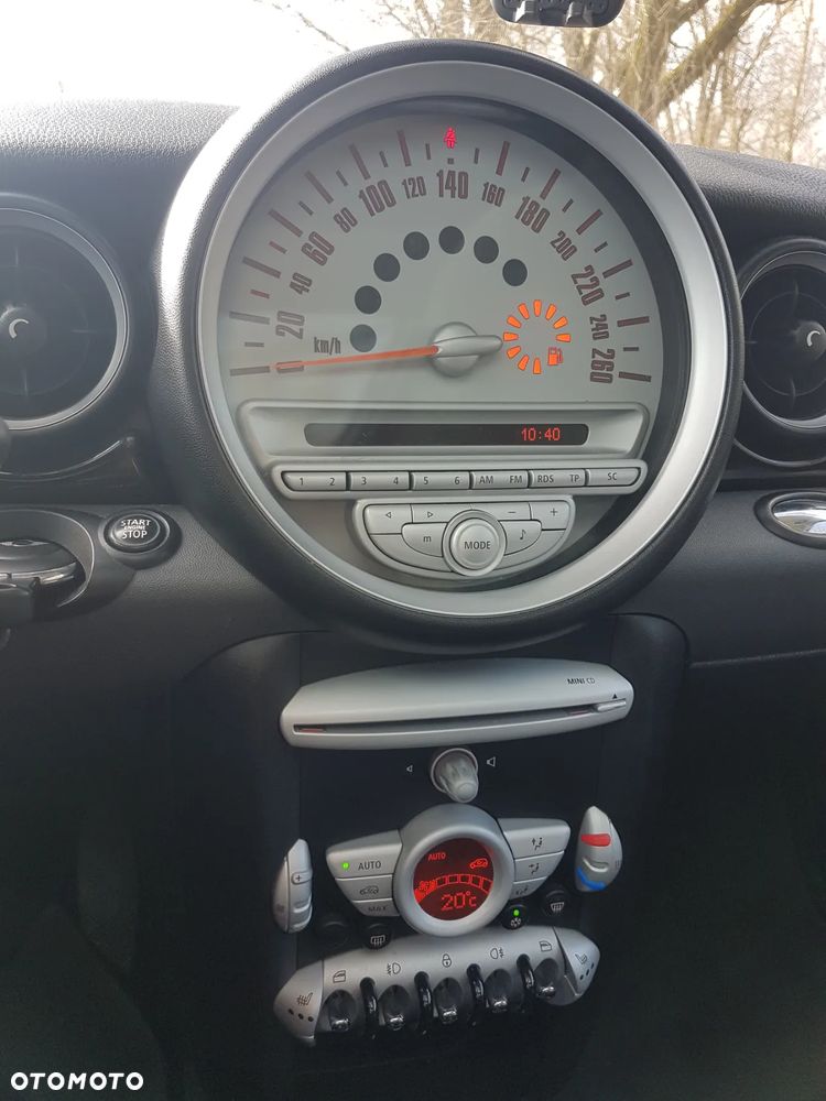 MINI ONE Standard - 8