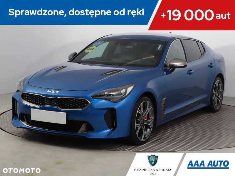 Kia Stinger - 2