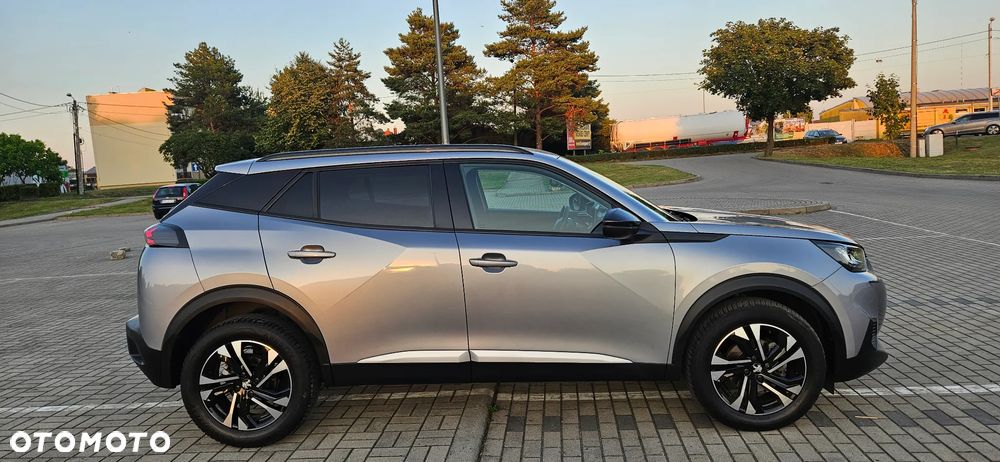Peugeot 2008 1.2T Allure S&S - 23