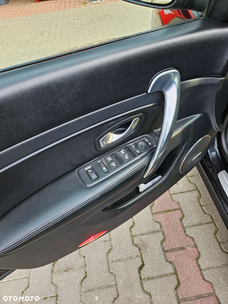 Renault Latitude - 5