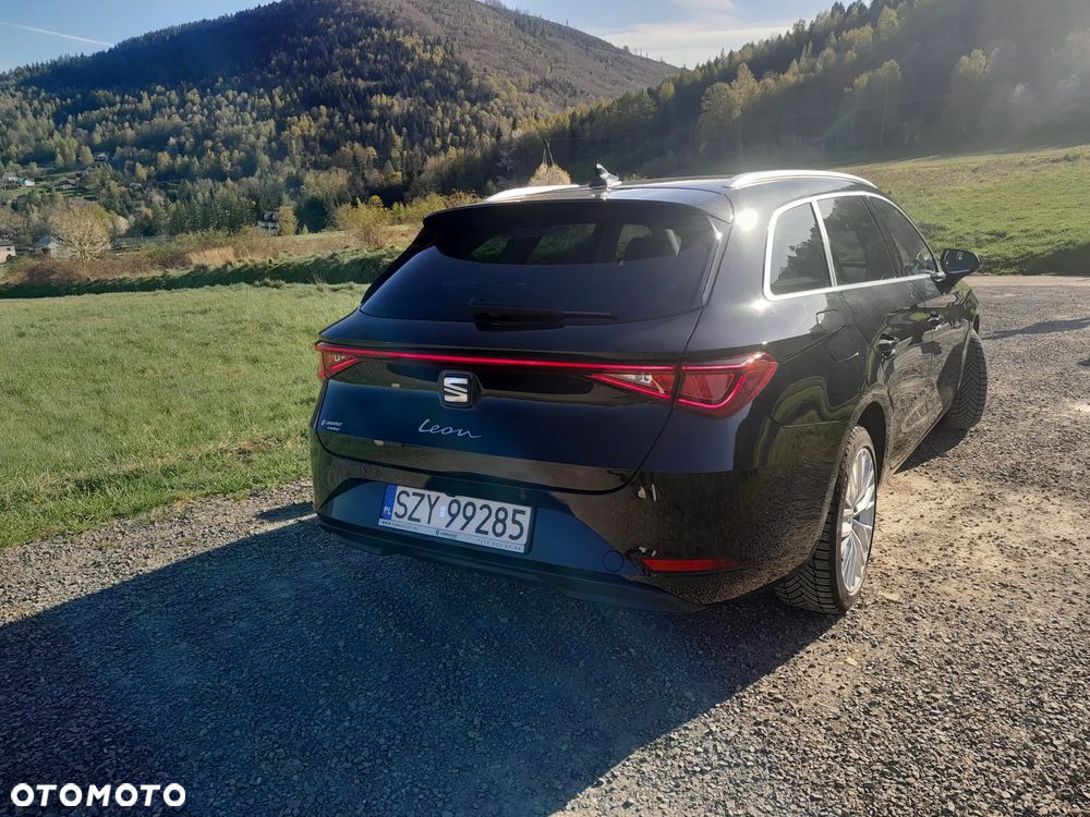 Seat Leon 1.5 eTSI Xcellence DSG - 3