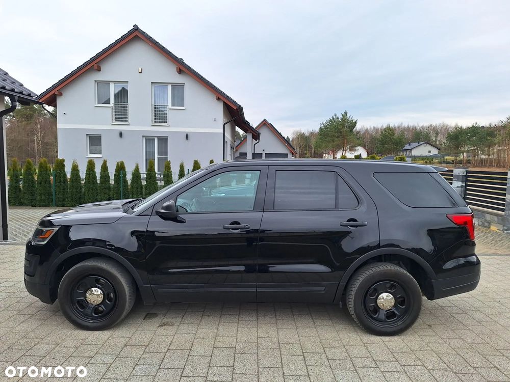 Ford Explorer - 8