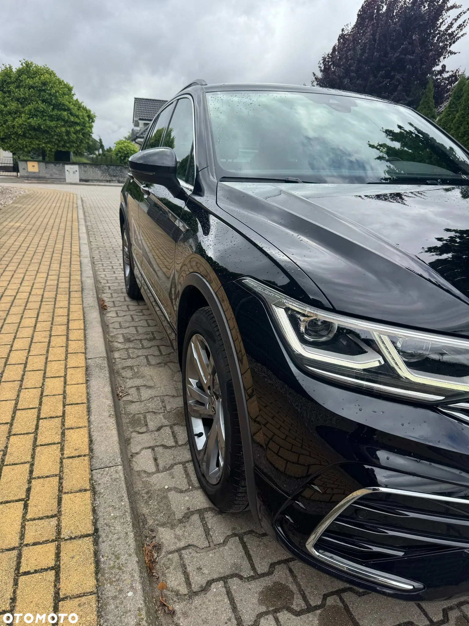 Volkswagen Tiguan 2.0 TDI SCR 4Mot R-Line DSG - 2
