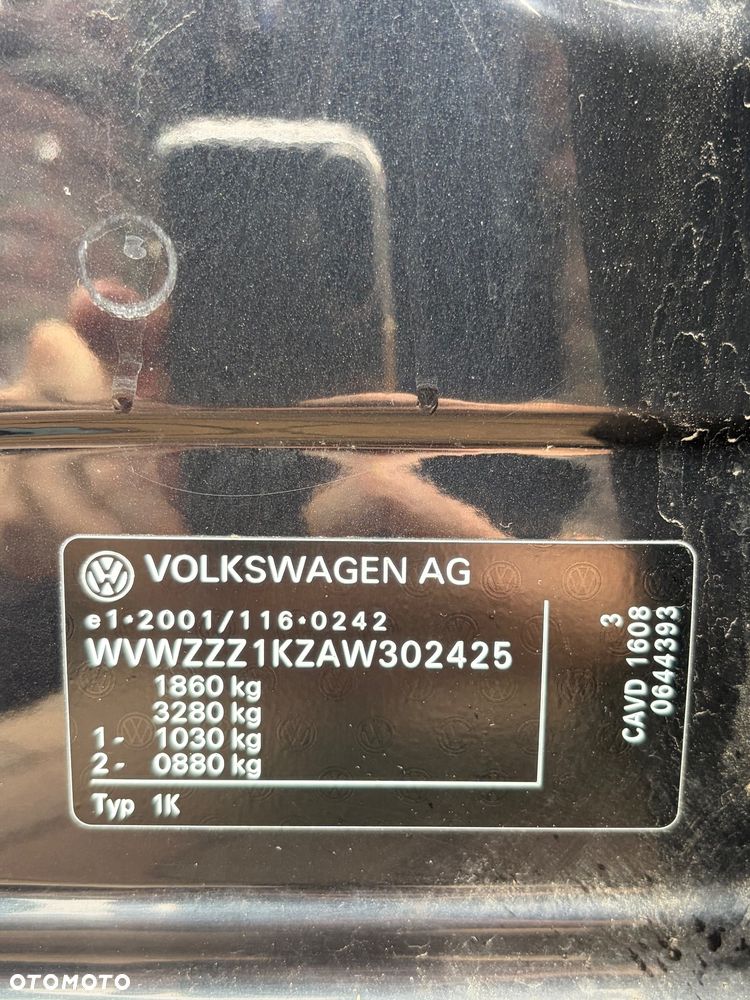Volkswagen Golf - 19
