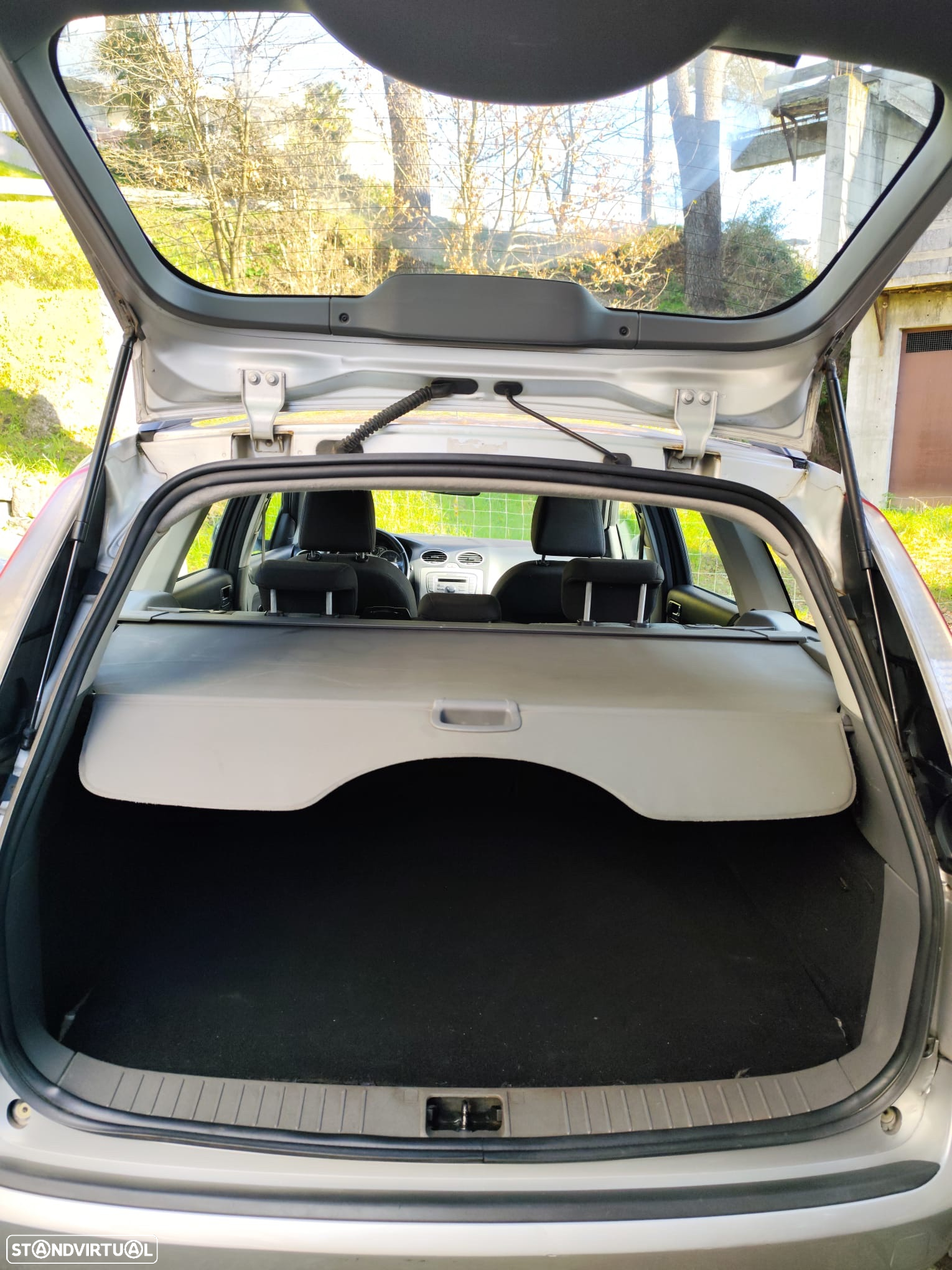 Ford Focus SW 1.6 TDCi Connec. - 10