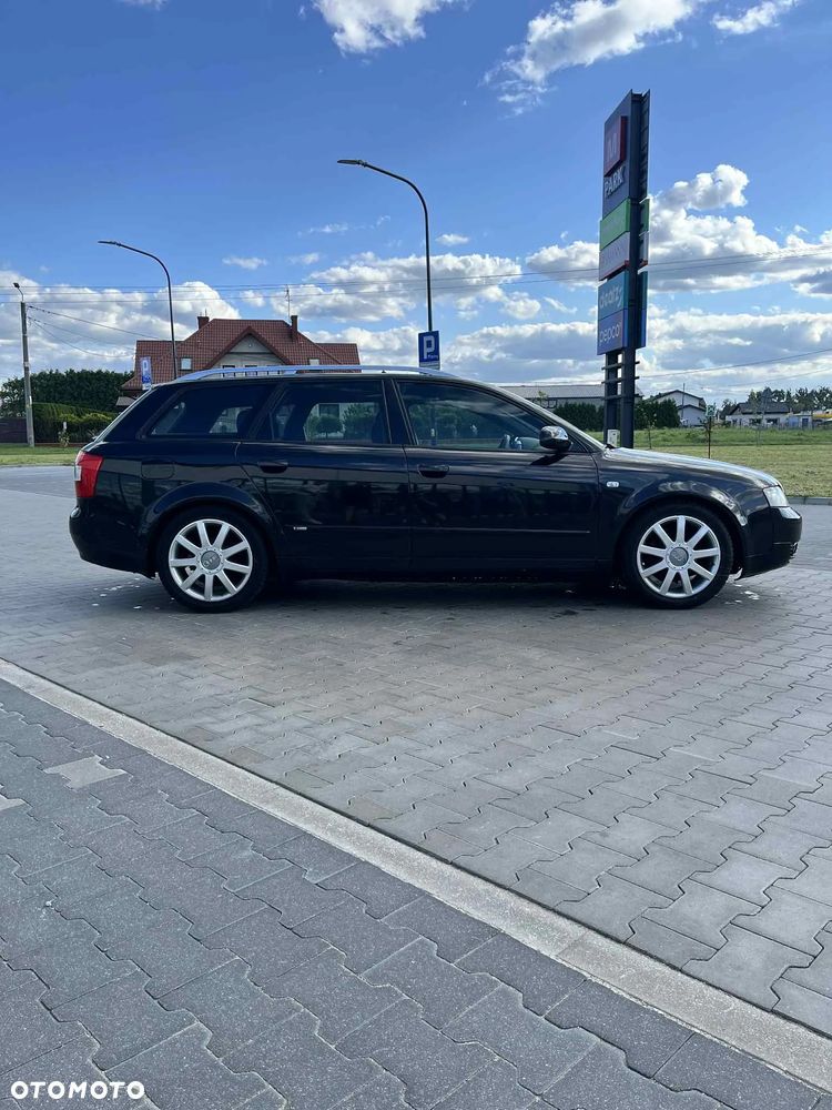 Audi A4 - 4