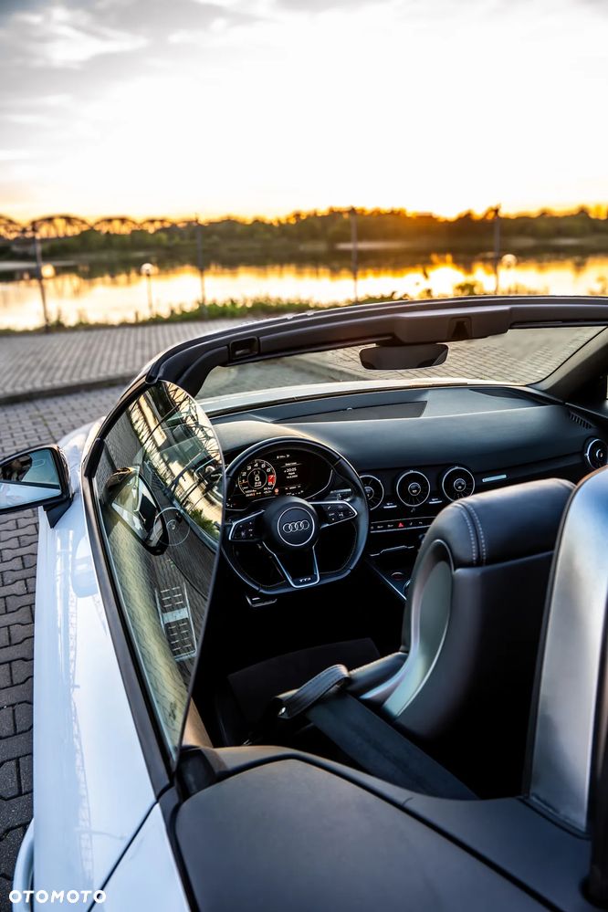 Audi TT S Roadster tronic - 18