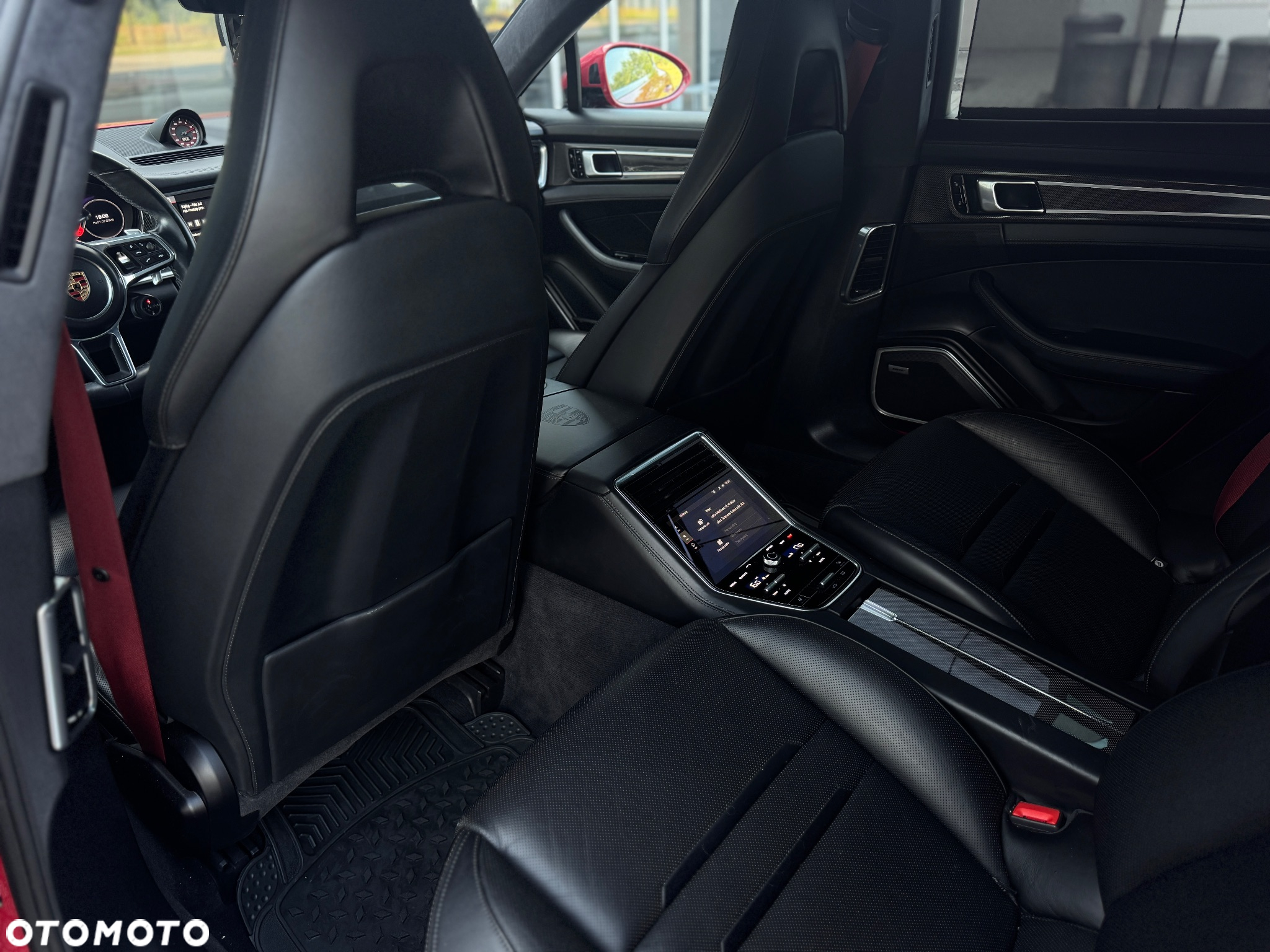 Porsche Panamera Turbo GPF Executive - 7