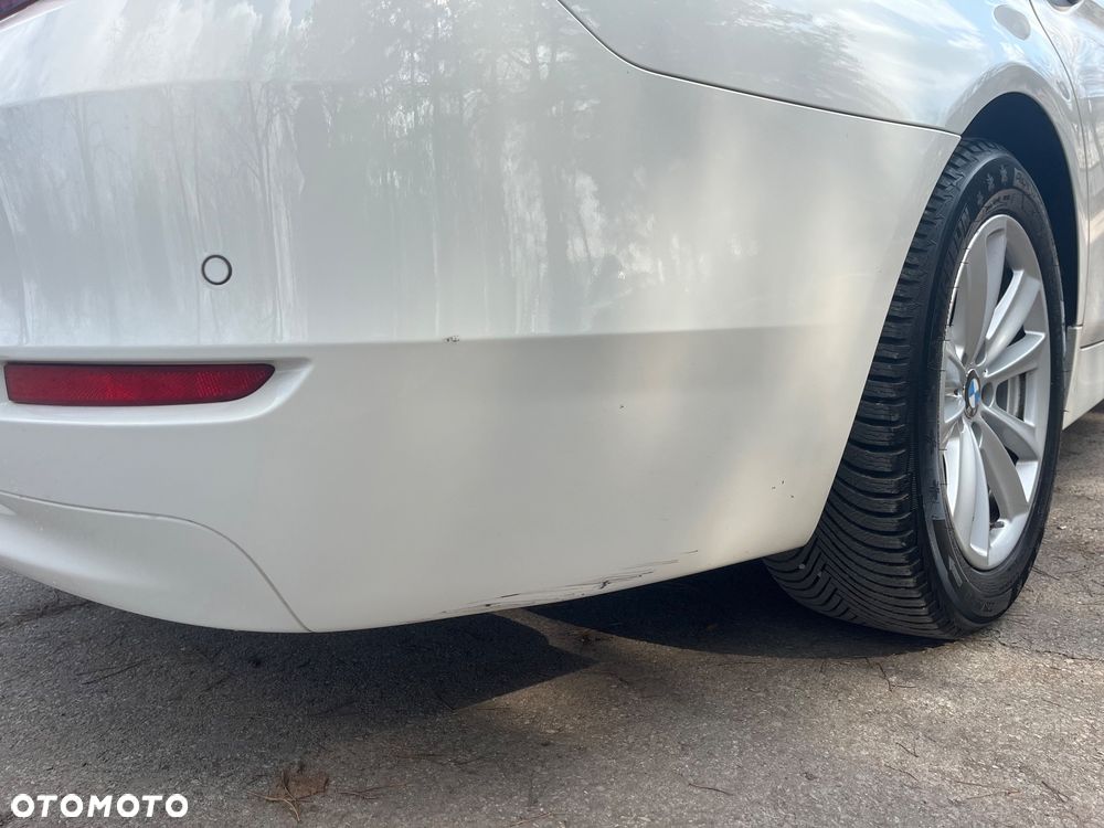 BMW Seria 5 518d - 31