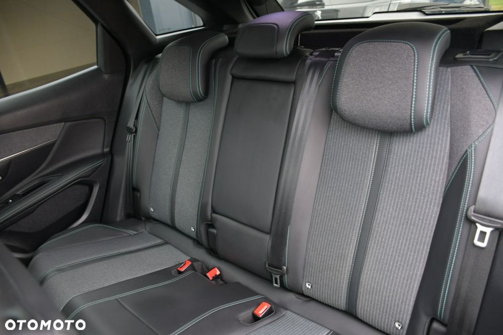 Peugeot 3008 1.6 PureTech Hybrid PHEV Allure Pack S&S EAT8 - 15