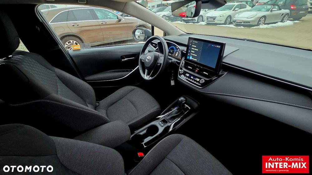 Toyota Corolla - 33