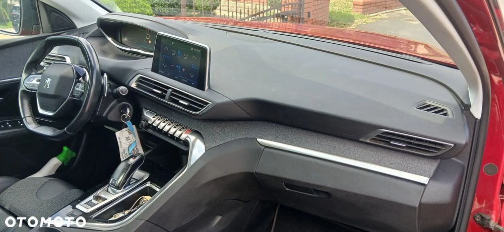 Peugeot 3008 PureTech 130 Stop & Start GPF EAT8 Allure Business-Paket - 12