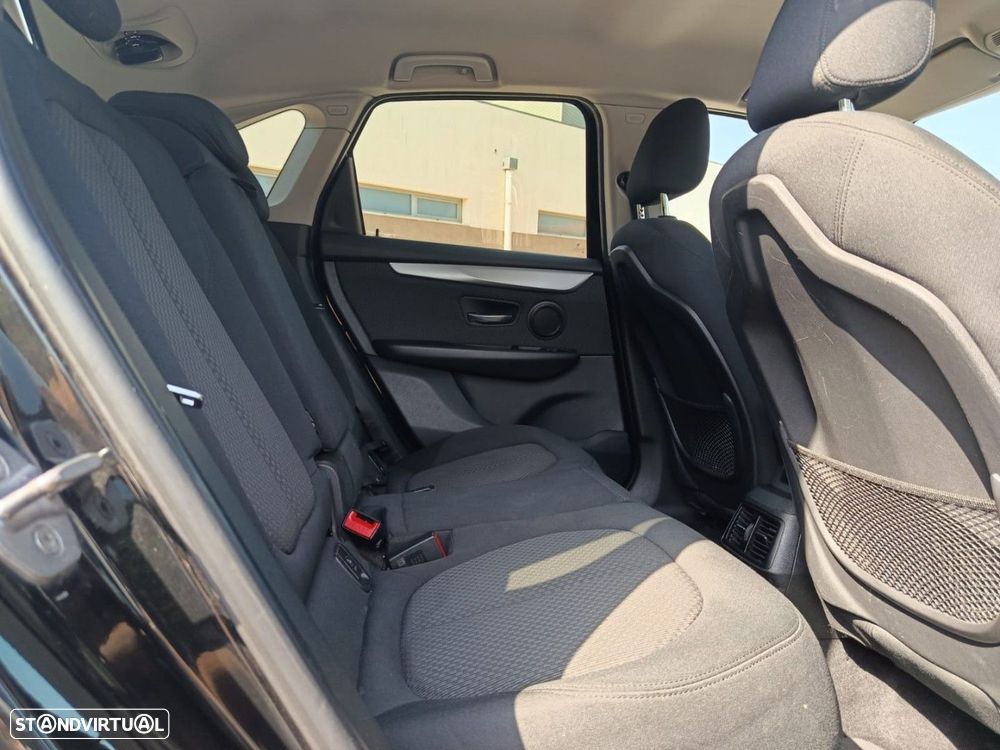 BMW 216 Active Tourer d Advantage - 16