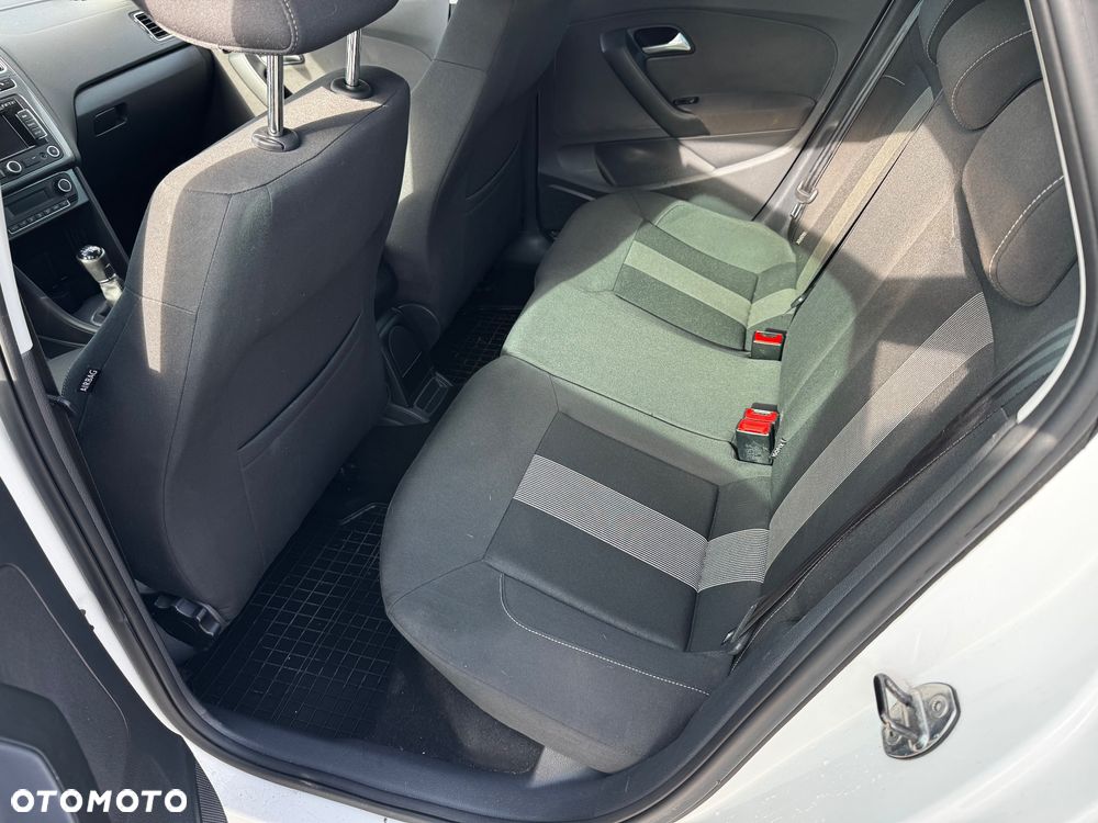 Volkswagen Polo 1.6 TDI Comfortline - 15