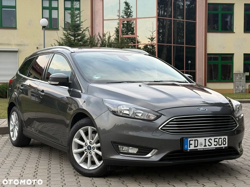 Ford Focus 1.5 EcoBlue Start-Stopp-System TITANIUM - 2