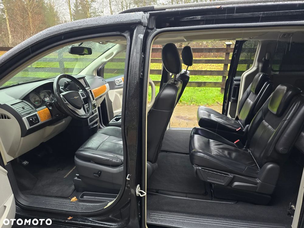 Chrysler Grand Voyager 2.8 CRD Automatik Limited - 18