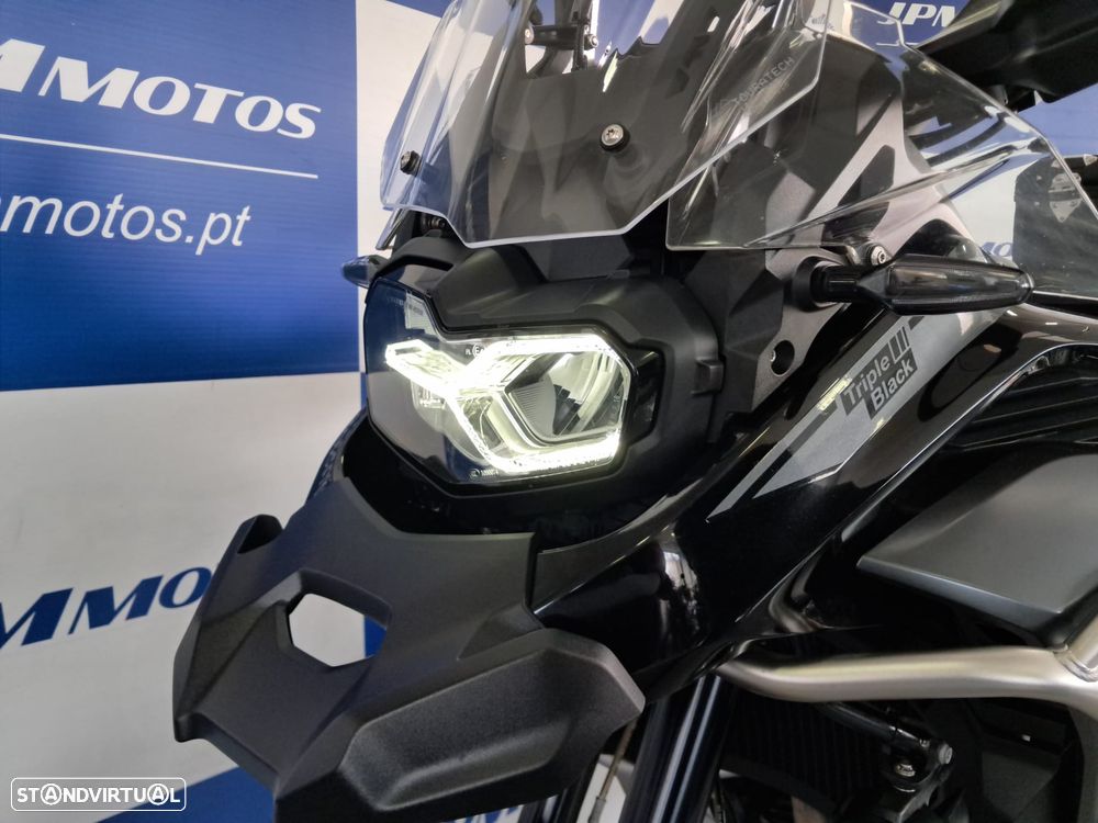 BMW F 850 GS Adventure TRIPLE BLACK - 9