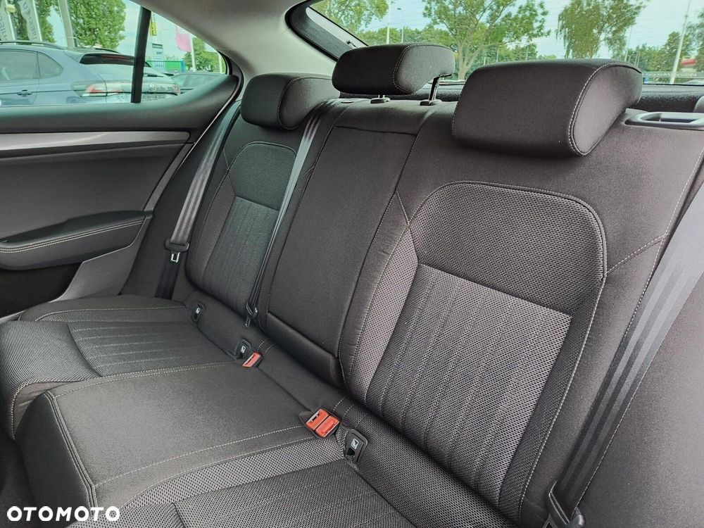 Skoda Superb 2.0 TSI Style DSG - 26