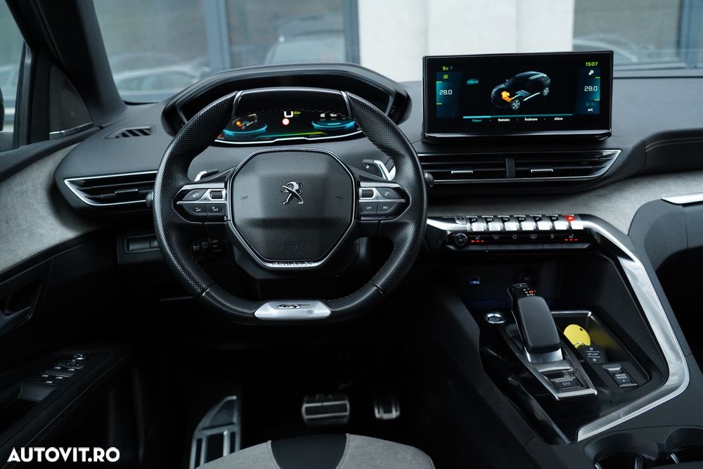 Peugeot 3008 Hybrid 225 e-EAT8 GT Pack - 12