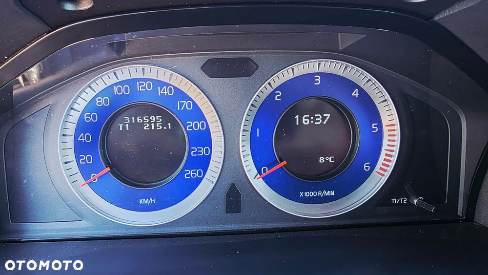 Volvo V70 2.4D RDesign - 13