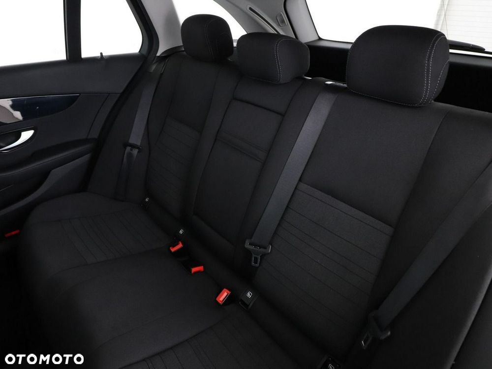 Mercedes-Benz Klasa C 220 d 9G-TRONIC Avantgarde - 18