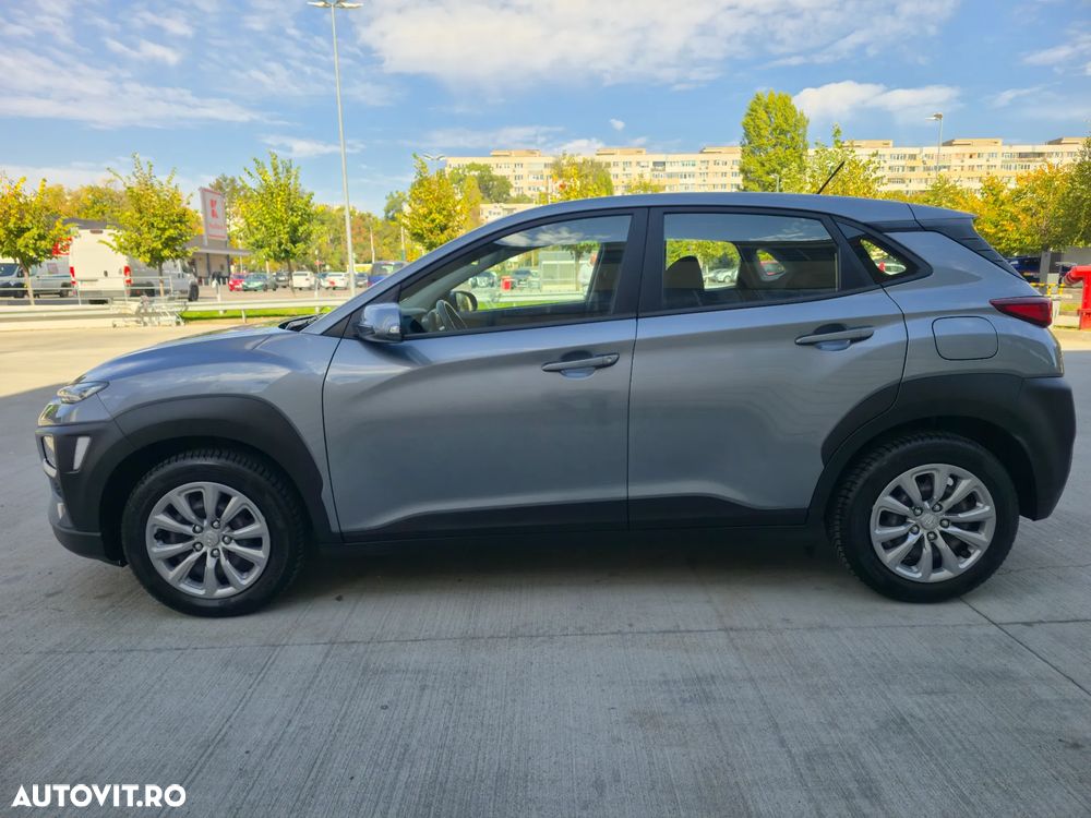 Hyundai KONA - 15