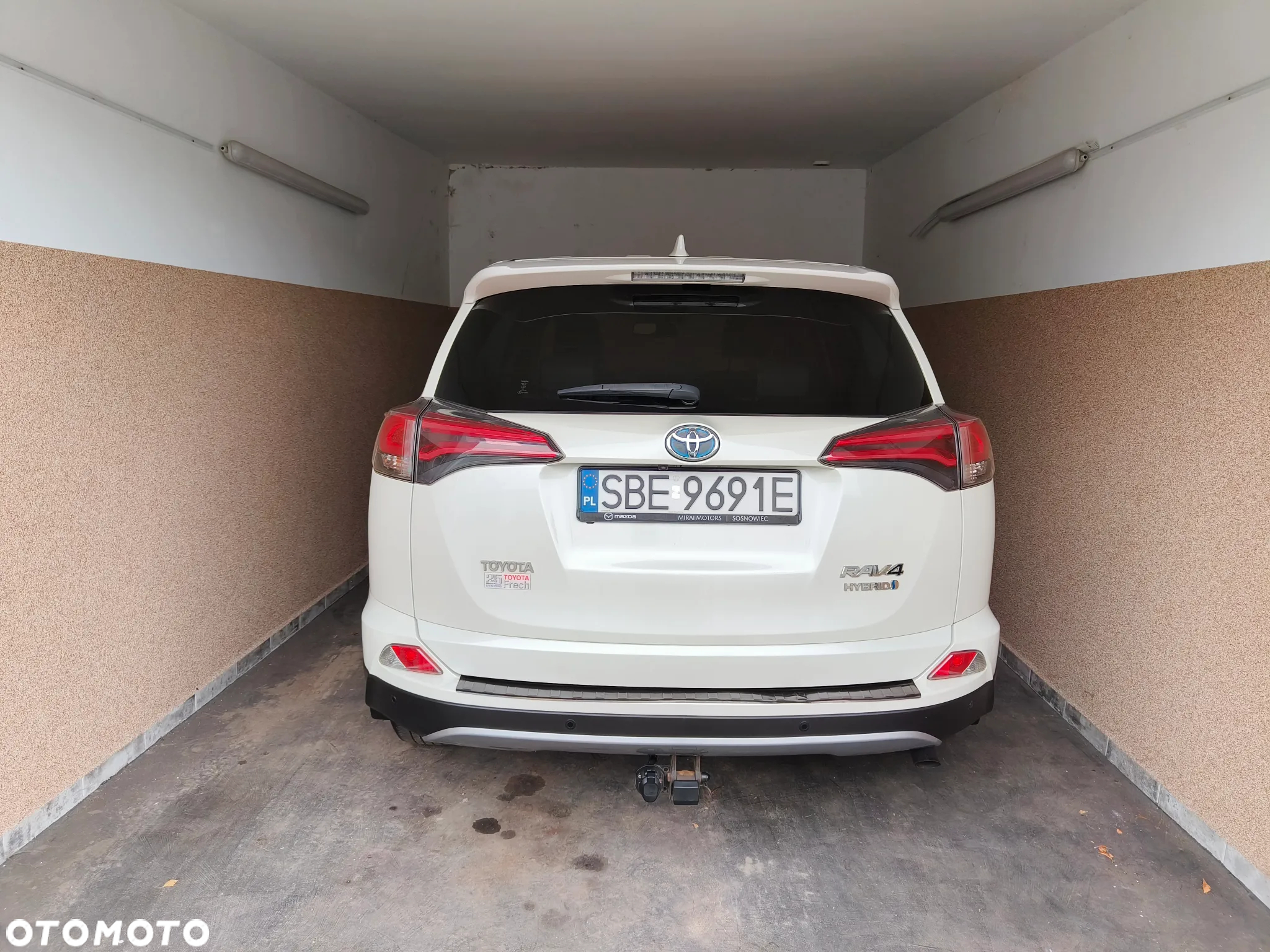 Toyota RAV4 - 16