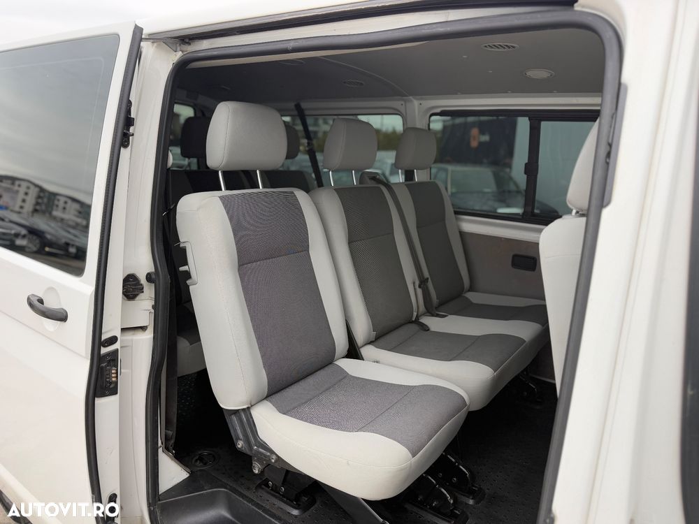Volkswagen Transporter Caravelle DSG Trendline Lung - 11