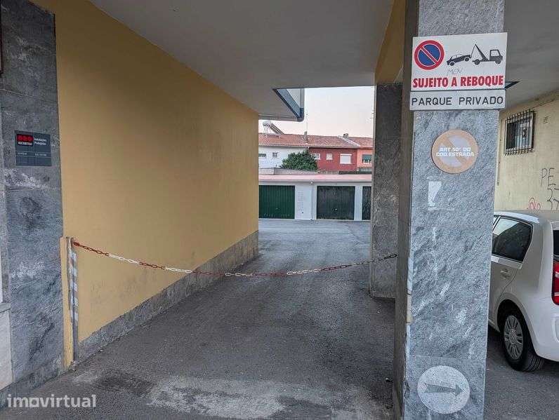 Garagem Box no centro de Mem Martins - Grande imagem: 5/5