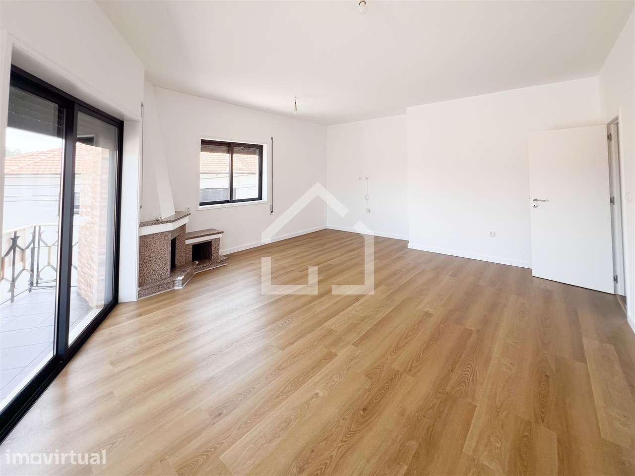 Andar Moradia T2+1 Renovado em Lourosa - Grande imagem: 4/15