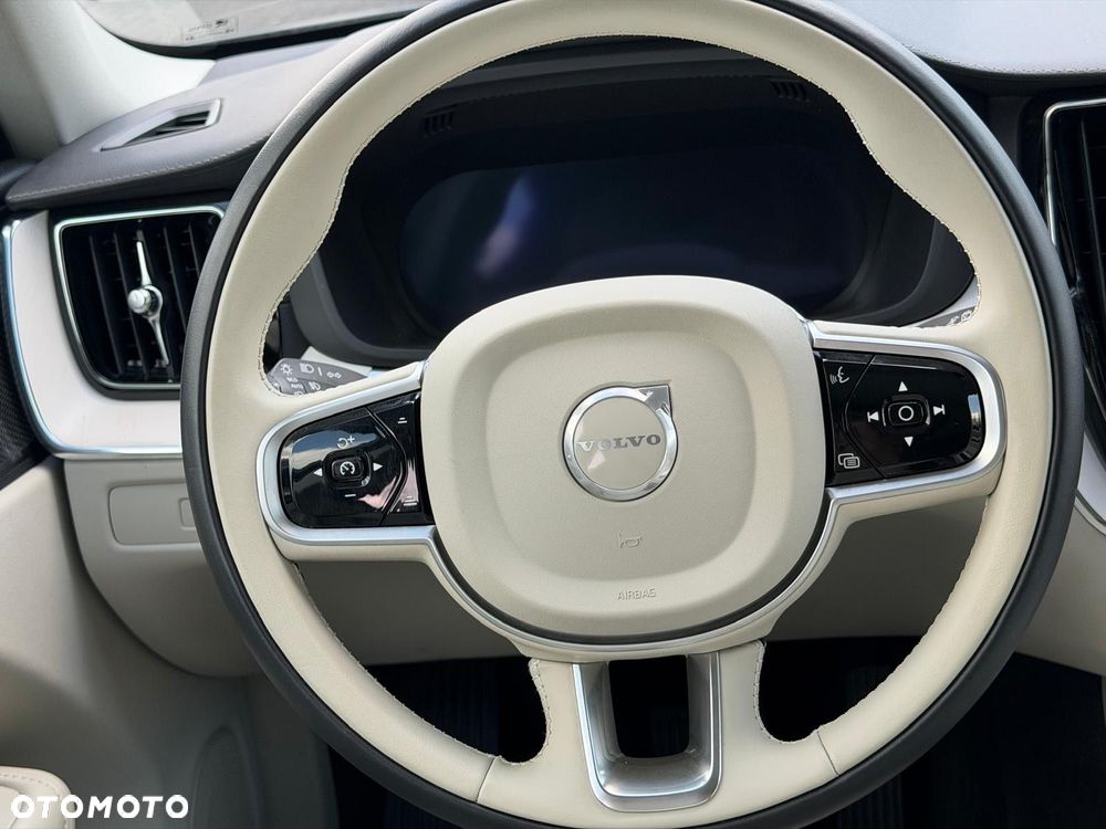 Volvo XC 60 - 12