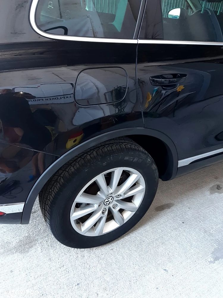 Volkswagen Touareg - 13