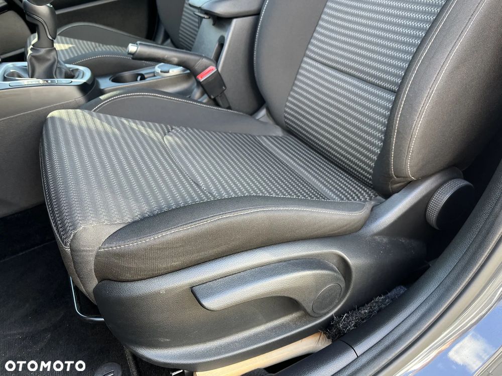 Kia XCeed 1.5 T-GDI M - 12