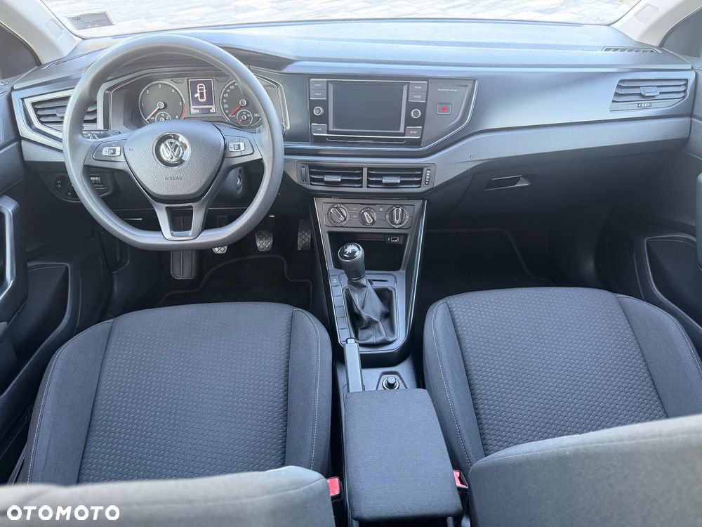 Volkswagen Polo - 15