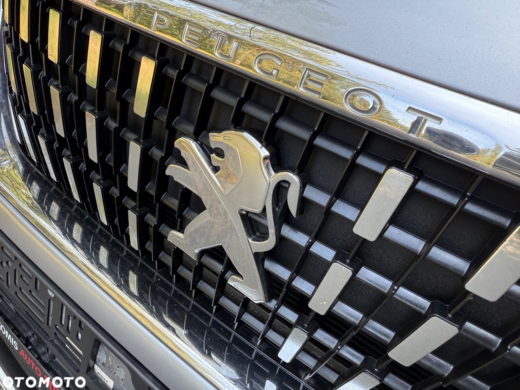 Peugeot 3008 1.5 BlueHDi Allure S&S - 26