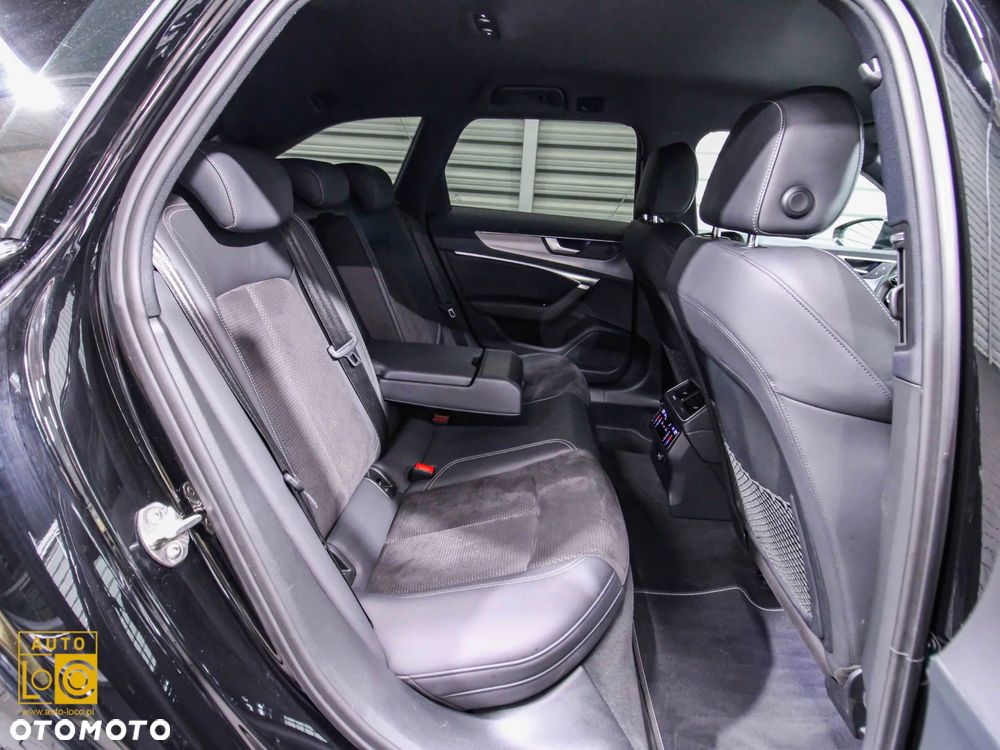 Audi A6 Avant 45 TFSI quattro S tronic S line - 11