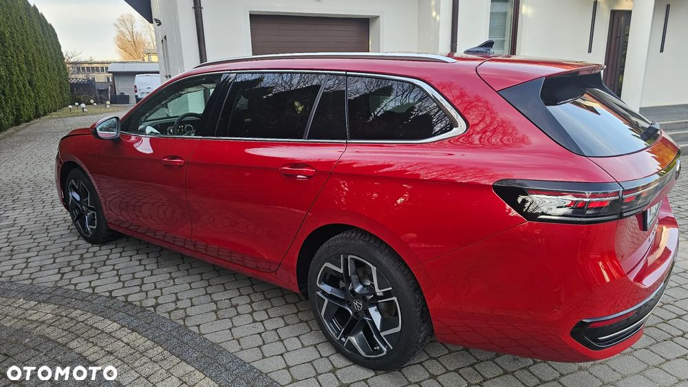 Volkswagen Passat - 3