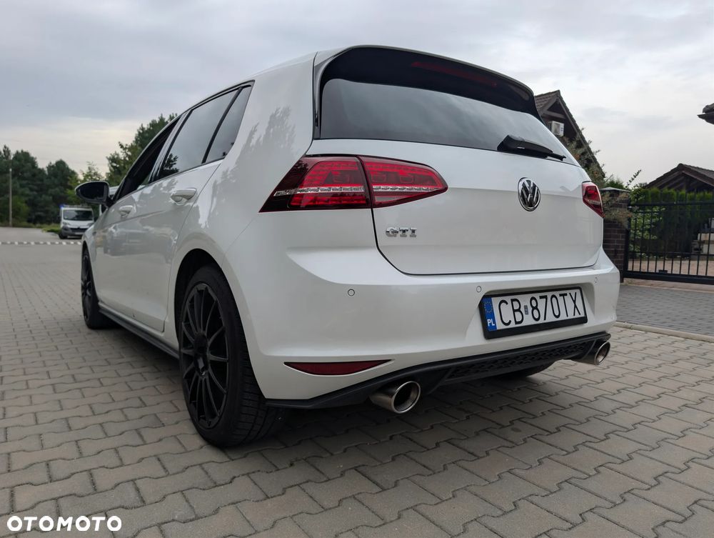 Volkswagen Golf 2.0 TSI BMT GTI - 9