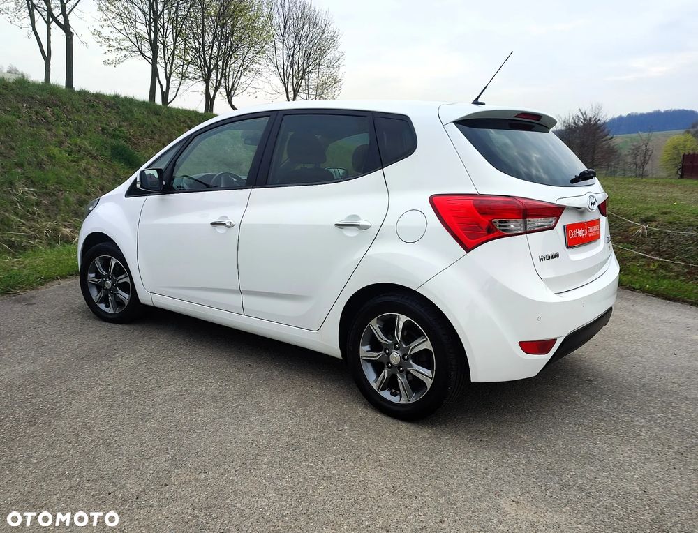 Hyundai ix20 1.4 blue YES Gold - 9