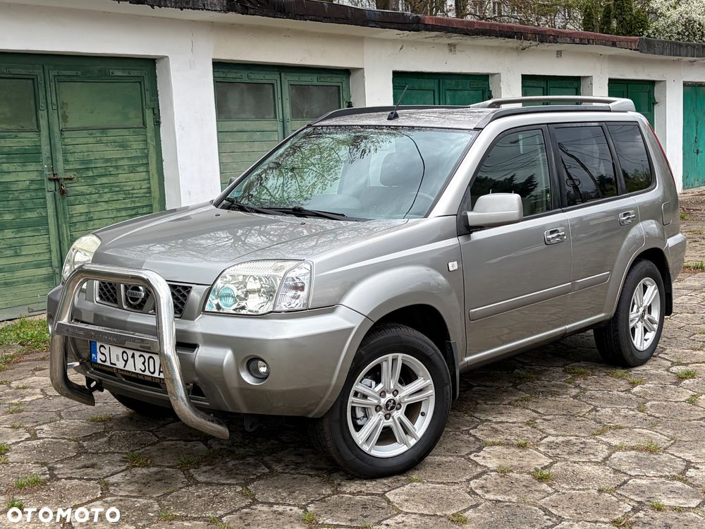 Nissan X-Trail 2.5 4x4 Elegance - 5