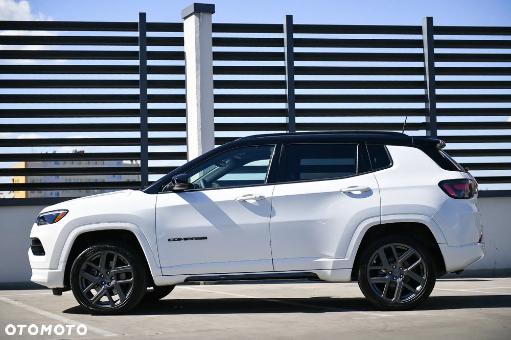 Jeep Compass - 2