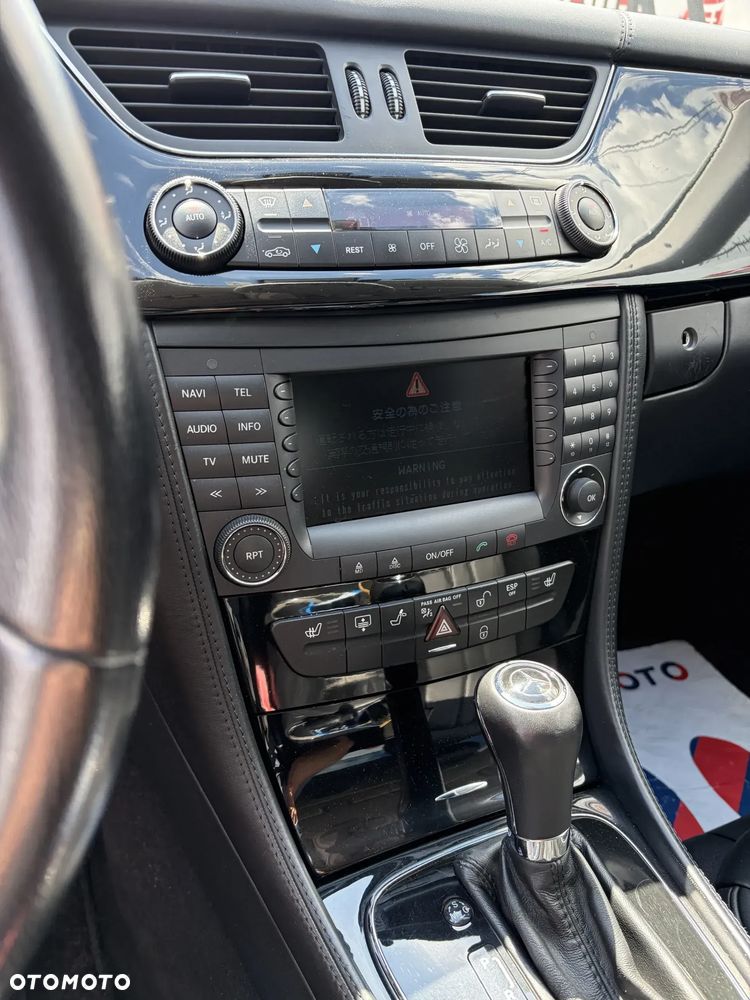 Mercedes-Benz CLS 500 - 28