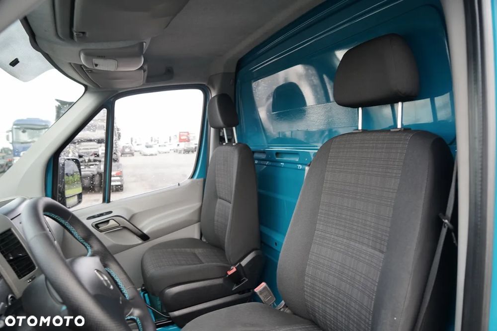 Mercedes-Benz SPRINTER / KONTENER 4,3 M / WINDA PALFINGER / SPROWADZONY - 25
