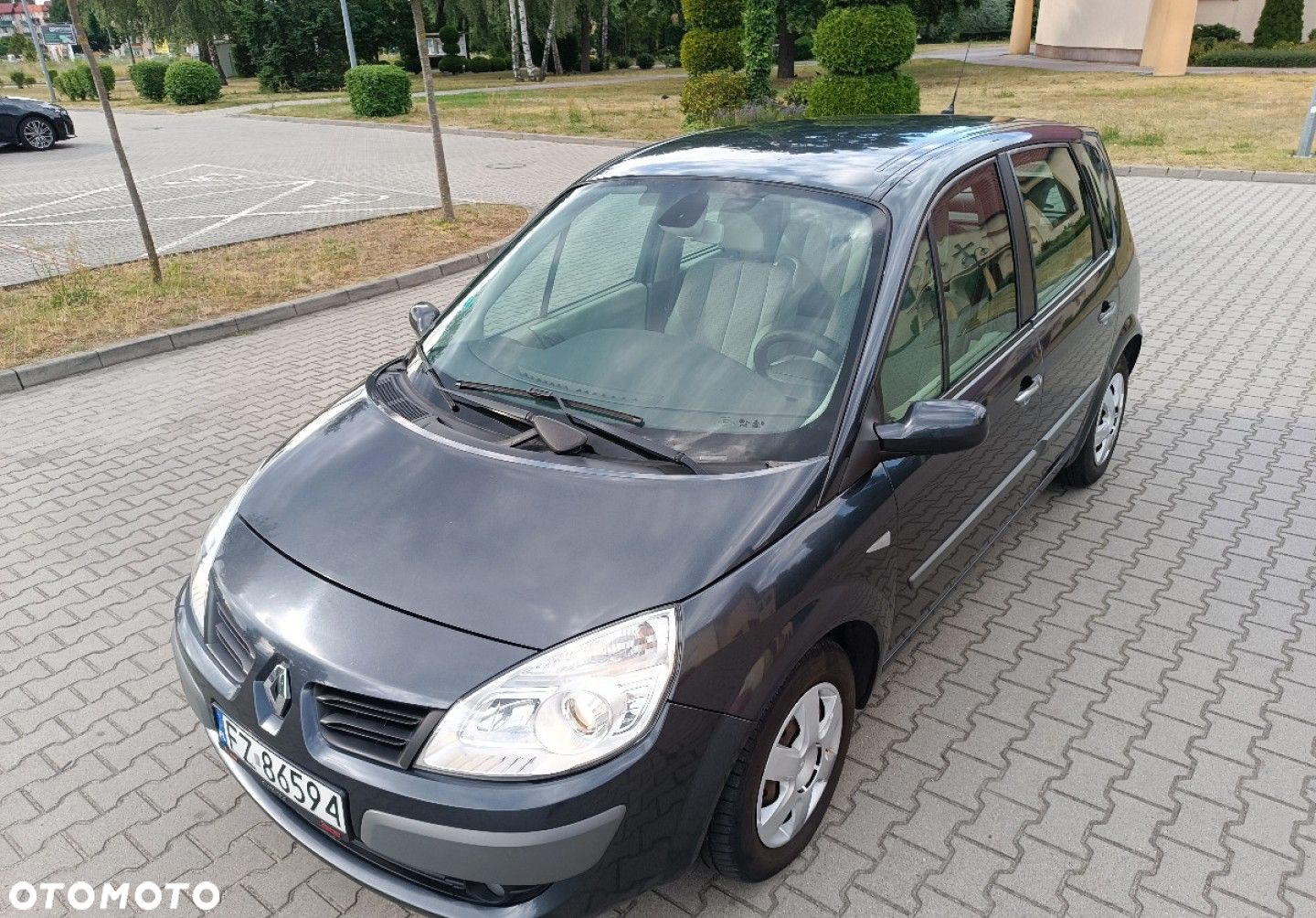 Renault Scenic - 4
