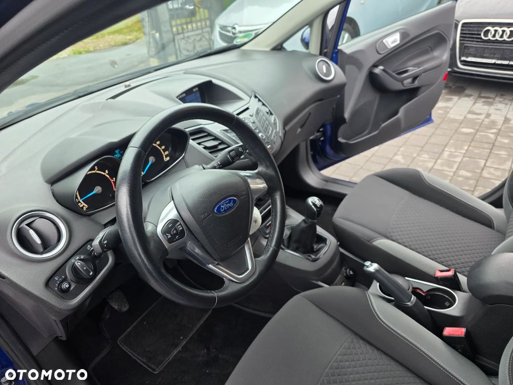 Ford Fiesta 1.0 Platinium X - 19