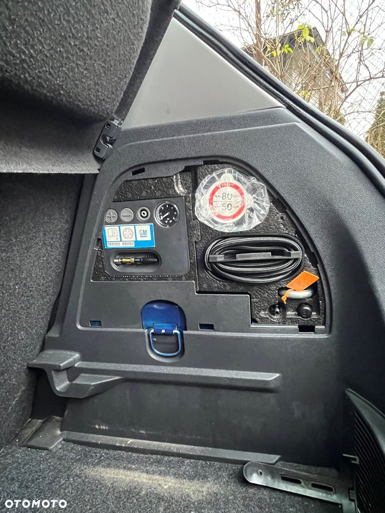 Opel Corsa 1.2 16V Enjoy Easytronic - 19