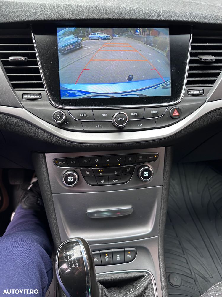 Opel Astra 1.6 D Start/Stop Business - 17