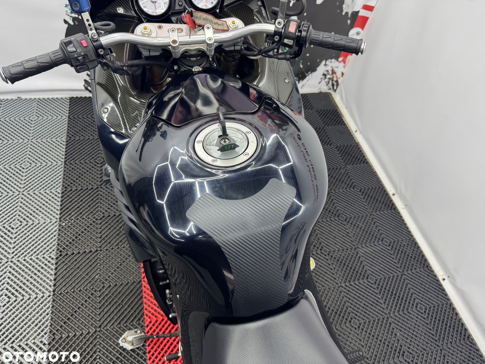 Kawasaki ZZR - 24